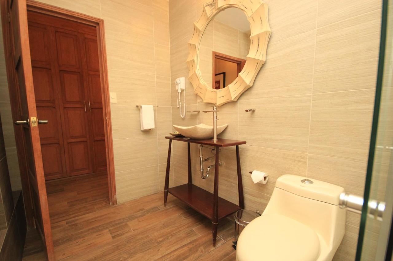 Hotel Boutique Ponciano 3*